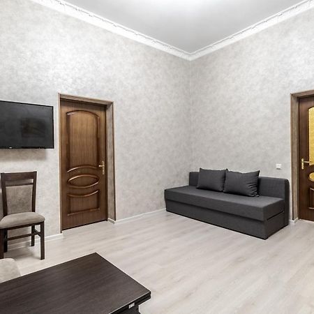 Art Balabana Apartment 利沃夫 外观 照片