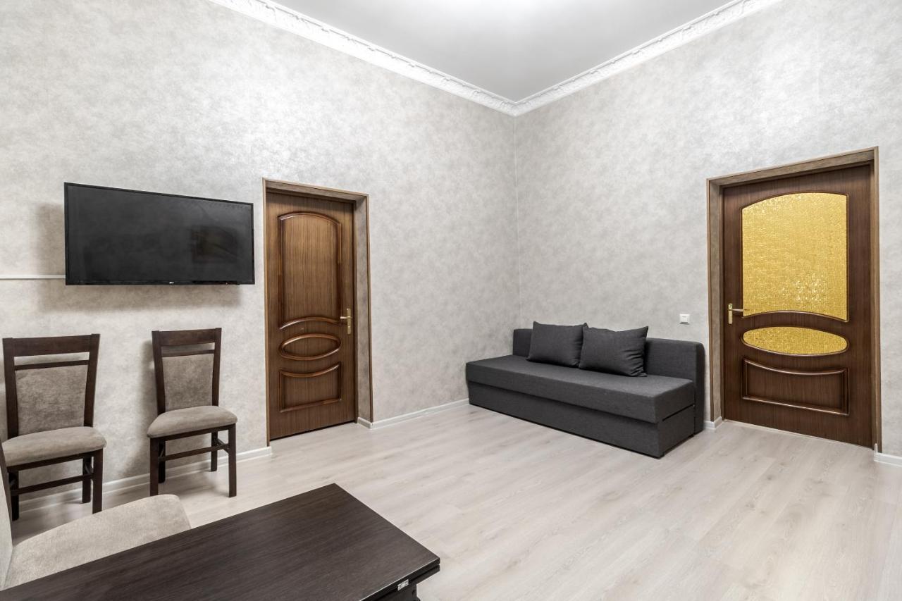 Art Balabana Apartment 利沃夫 外观 照片